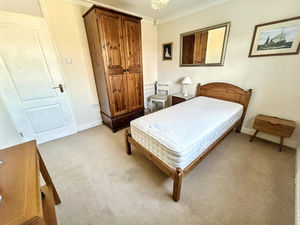 Photo 6- click for photo gallery